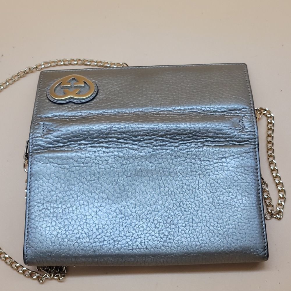 Authentic Gucci Wallet on Chain - Picture 3 of 13